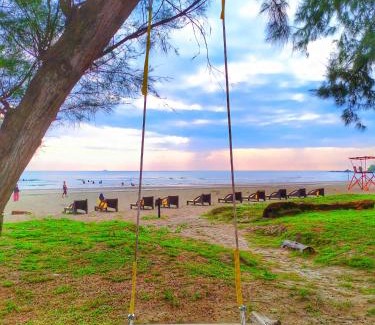 Bandar Penawar Apartment | Le'Coco Homestay in Tiara Desaru Residence