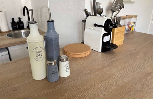 Downtown Angers Apartment | Le Cocon Angevin, City Center, Cosy, Gym included