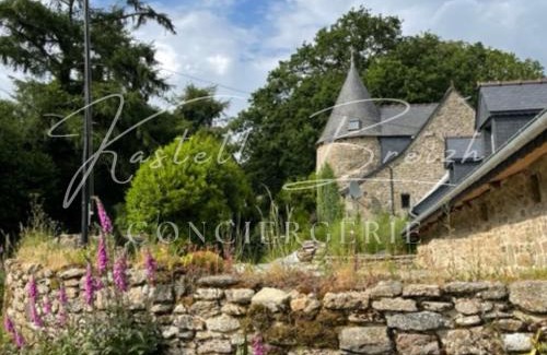 Saint-Gilles-Pligeaux House | Le Cocon du manoir de Kerollivier