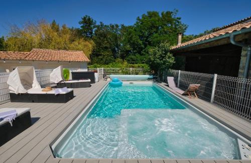Saint-Paul-les-Fonts Bed & Breakfast | Le Cocon