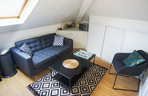 Neuilly-Plaisance Apartment | Le Cocon Urbain" 2-room apartment