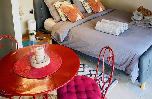 Sollies-Ville Apartment | Le Cocoon Lodge du Gapeau