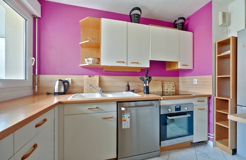 L'Hay-les-Roses Apartment | Le Cocoon Rainbow - Appt pour 6 proche aéroport