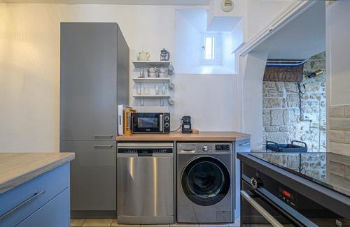 Auray Apartment | Le Coeur d'Auray - Magnifique Appartement avec parking privé