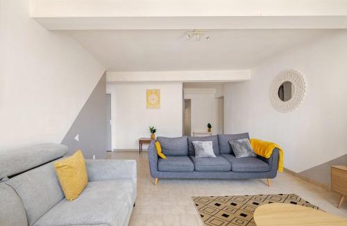 Bagnols-sur-Ceze Apartment | Le Coeur de Bagnols - T3 Cozy