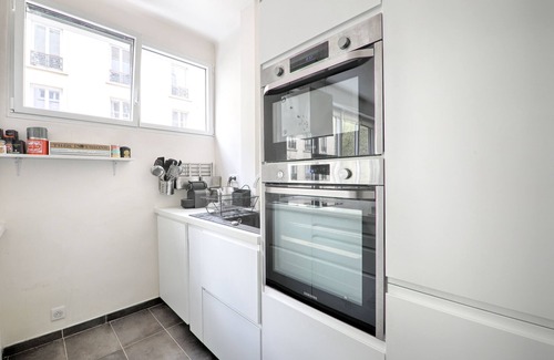 Quartier Sainte-Marguerite Apartment | Le Coin des Lecteurs - 1er arrondissement 75m²