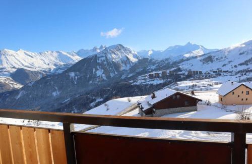 La Toussuire Apartment | Le Col Panoramic