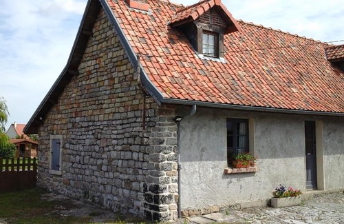 Hardinghen House | Le Colombier