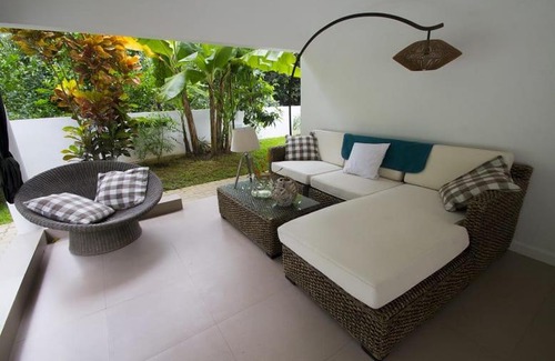Anse Royale Apartment | Le Comfort (self catering)