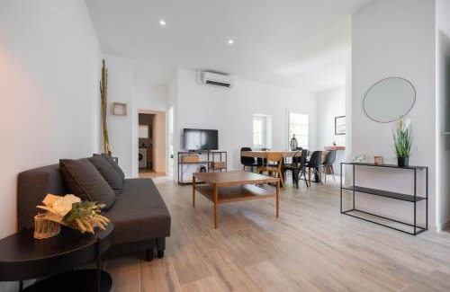 Mazargues Apartment | Le Concorde 3 - Appartement 2 chambres - 8 pers - Terrasse - Clim