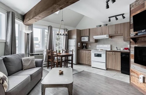 Mont-Tremblant Condo | Le condo Chouette A Mont-Tremblant-Ski In/Ski out