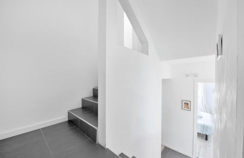 Fontaine Lestang-Bagatelle-Papus-Tabar-Bordelongue Apartment | Le Corbusier - T3 atypique et spacieux