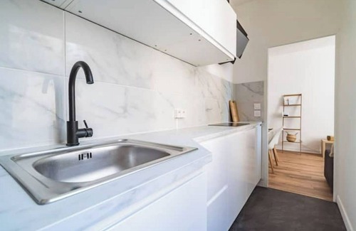 Reims City Centre House | Le cosy - charming 2 bedrooms - hyper center