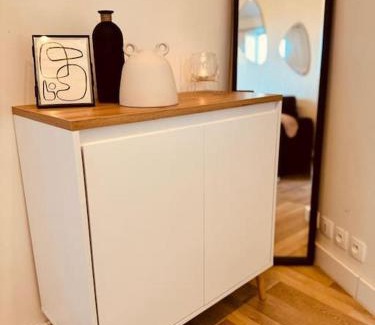 Notre-Dame Apartment | Le Cosy Du Roi, WIFI,GARE,PARIS