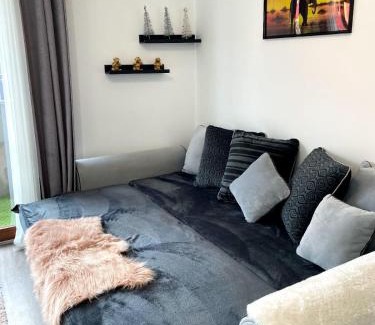Saint-Denis Apartment | Le Cosy Urbain-Proche Paris et Stade de France