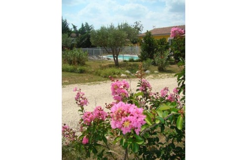 Vallon-Pont-d'Arc Villa | Le Coucouru, Villas Saint Laurent. Villa 4 pers, air conditioning, private pool