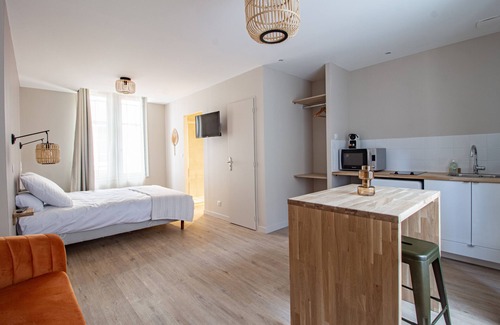 Bourges Apartment | Le Coursarlon