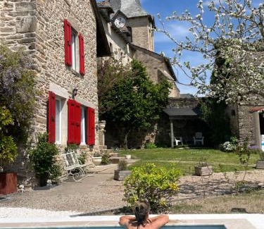 Sauveterre-de-Rouergue House | Le couvent de Jouels