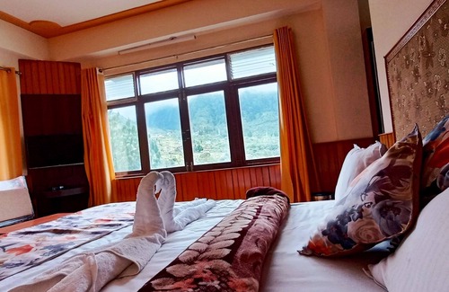 Lachung Hotel | LE COXY RESORT