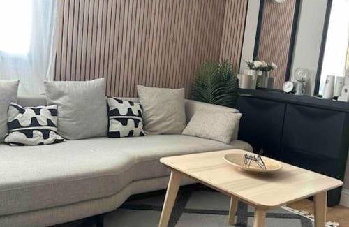 Barriere de Paris Apartment | Le Cozy - T3 Tout Confort - Métro Barrière Paris