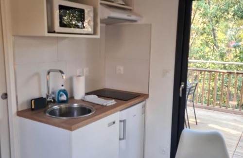 Sommieres Apartment | Le Cube