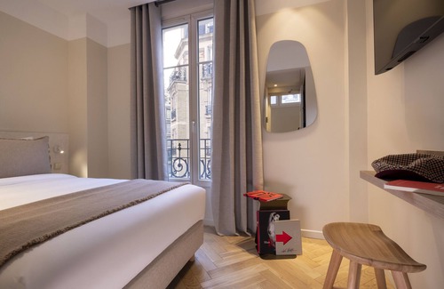 12th Arrondissement Hotel | Le Daum