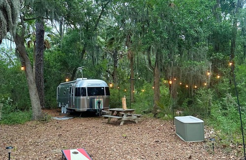 Dataw Island House | le de Paon- Private Island & Airstream!
