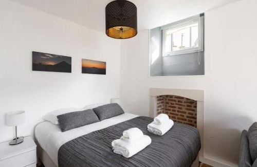 Colombier - Champ de Mars Apartment | Le Descartes emplacement idéal - Gare centre