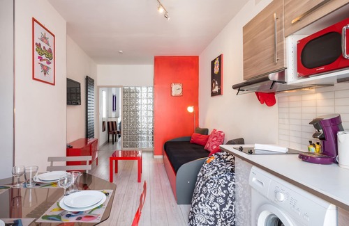 Saint Michel - Mairie Apartment | "LE DIAMANT" -Central, with Balcony