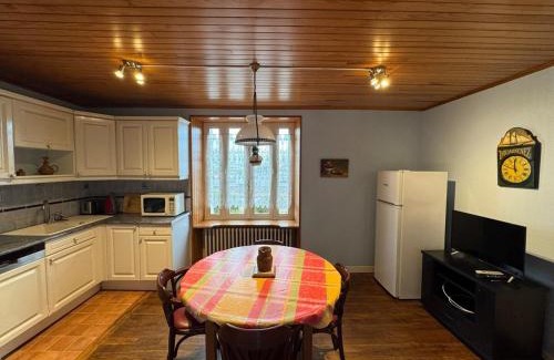 Treffiagat House | Le Dock De La Pointe