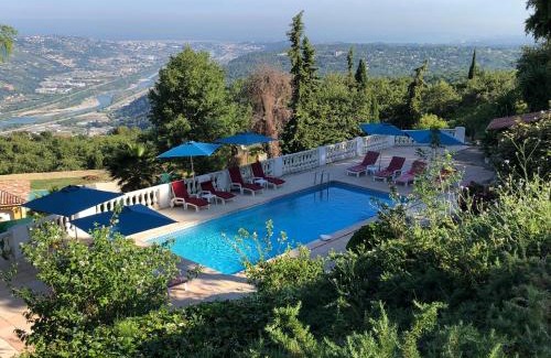 Gattieres House | Le Domaine de Gattières