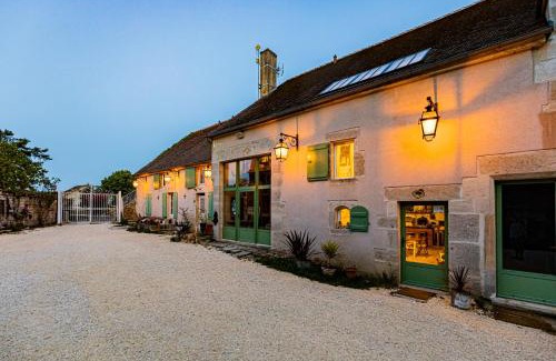 Chevroches Bed & Breakfast | Le Domaine des Carriers