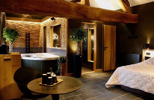 Jouey Hotel | Le Domaine des Prés Verts & Spa Vinésime