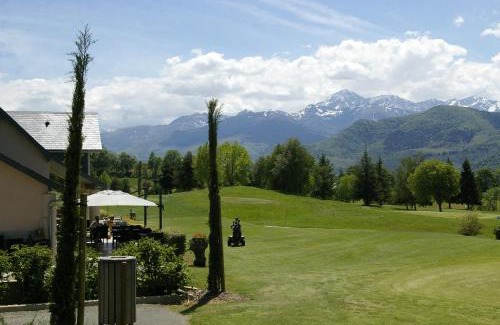 Pouzac Resort | Le Domaine du Golf Country Club de Bigorre