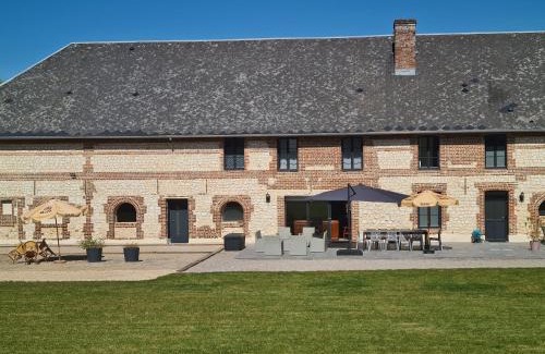 Vironchaux House | Le Domaine du Tronquoi.
