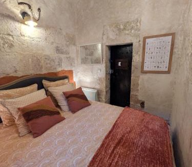 Blois Apartment | Le Donjon Beauvoir - appartement insolite au centre de Blois