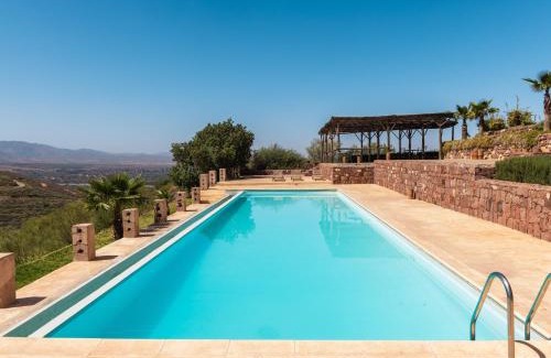 Tnine Ourika Cabin | Le Douar Berbere
