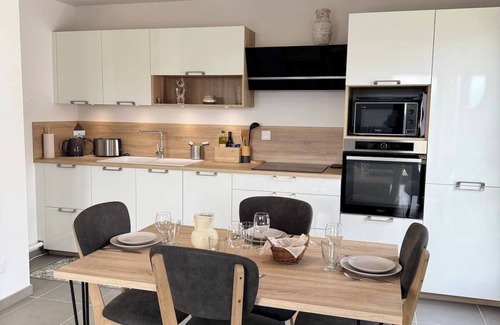 Aix-les-Bains Apartment | Le Doublaix - Superbe T3 neuf - Parking privé -