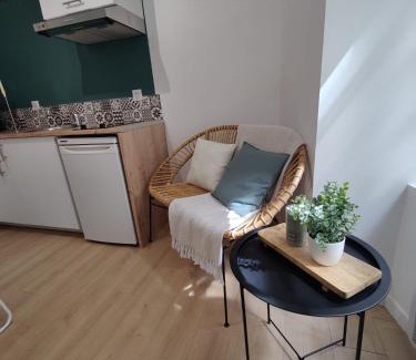Saint-Jean-d'Angely Apartment | Le duplex de l'Abbaye Royale - Studio cosy !