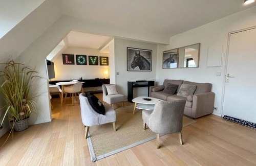 Deauville City Centre Apartment | Le Duplex Deauville - Walking distance, golden triangle, unobstructed view with balcony