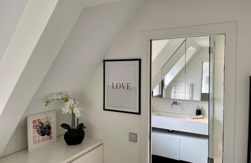 Deauville City Centre Apartment | Le Duplex Deauville - Walking distance, golden triangle, unobstructed view with balcony