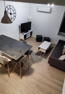Meximieux Apartment | Le Duplex