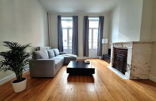 Upper Town Apartment | Le Duplex-suite Joséphine