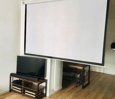 Quartier Chorier-Berriat Apartment | Le Dupont, 2 chambres & Parking privé