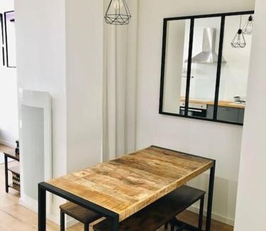 Quartier Chorier-Berriat Apartment | Le Dupont, 2 chambres & Parking privé