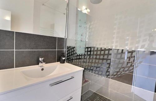Troyes Apartment | Le Factory - Grand & Lumineux - Mon Groom