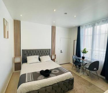 Le Bourget Apartment | Le Falcon Proche de Aeroport et Parc Exposition