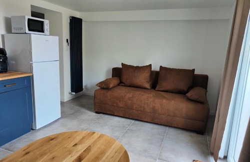 Pouzauges Apartment | Le FAYA