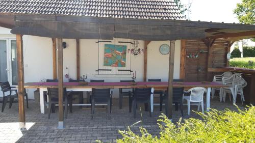 Viry Apartment | LE FER A CHEVAL