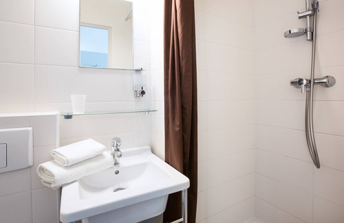 Ivry-port Hotel | Le Figuier
